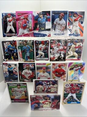 Bryce Harper 19 card lot (Phillies, Nationals)